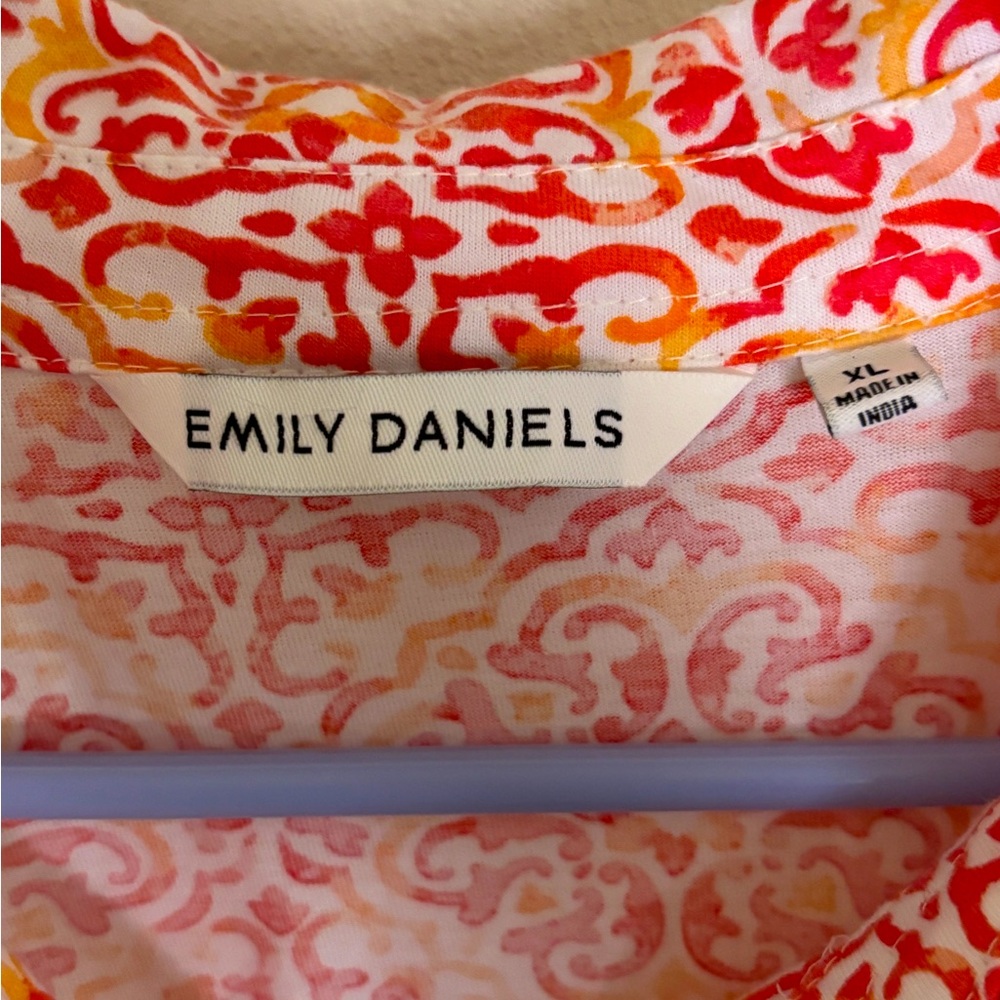 Emily Daniels XL top Great Colors - Picture 4 of 4